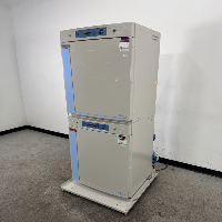 Thermo Scientific Forma Steri-Cycle Doublestack CO2 Incubator image 1